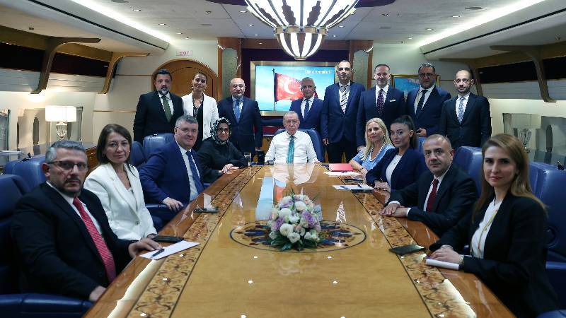 cumhurbaskani erdogan netanyahu hitler ile ideolojik acidan akrabadir ayni nihai akibeti yasayacaktir FeuRYJc4