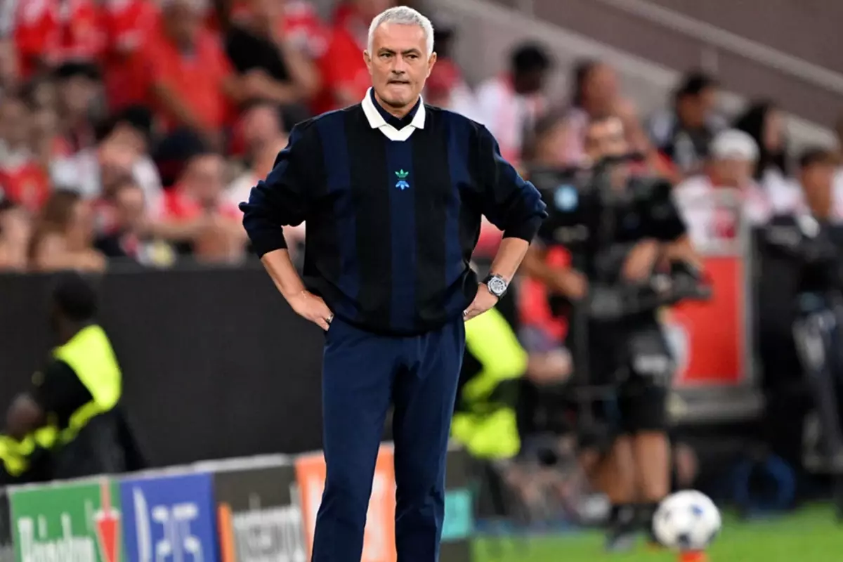 yok artik mourinho fenerbahcenin hayallerini yikan takimin basina gecti uRY9fQLs