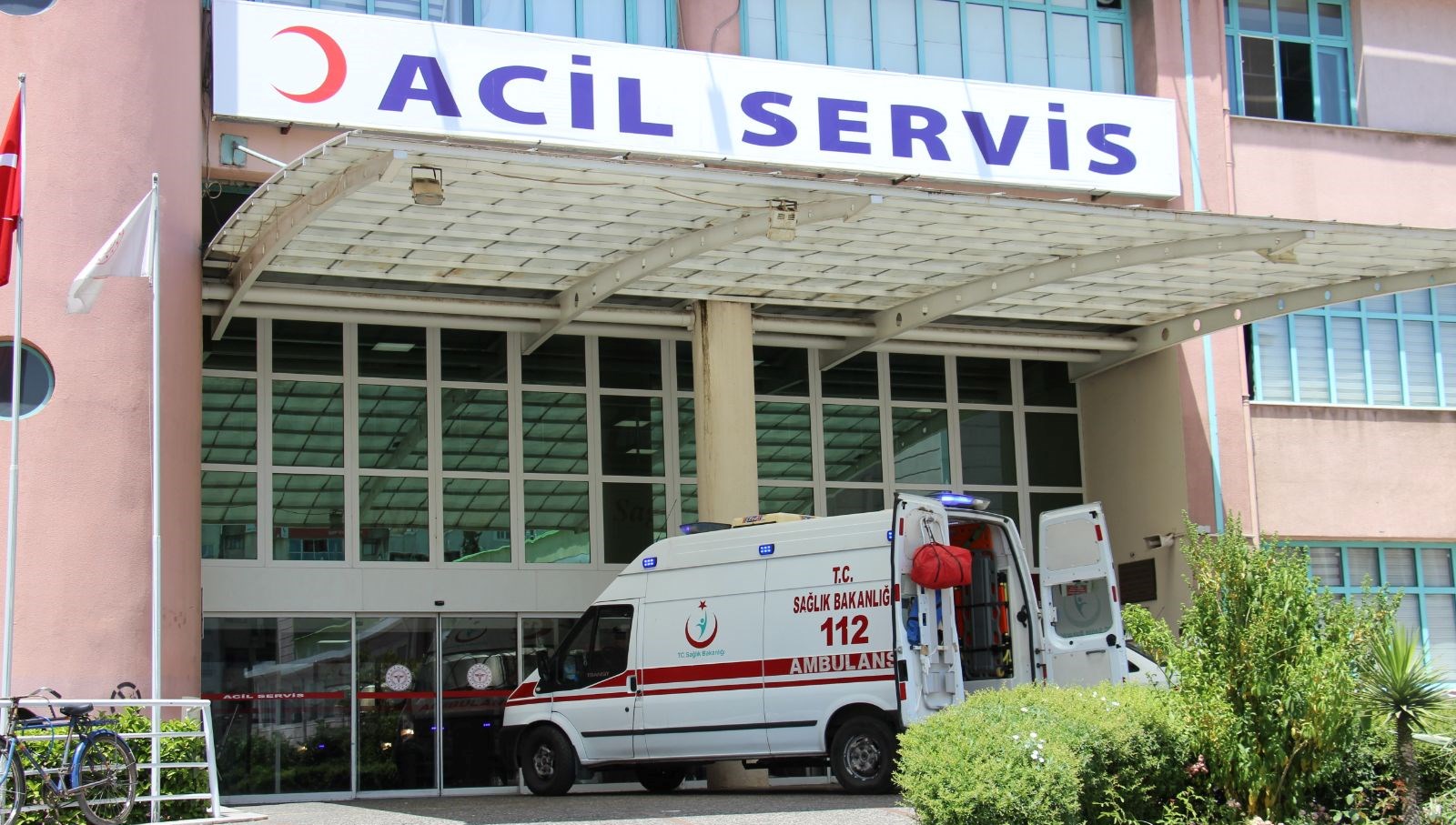 kontrolden cikan otomobil sulama kanalina carpti 1 olu sAKXpESY