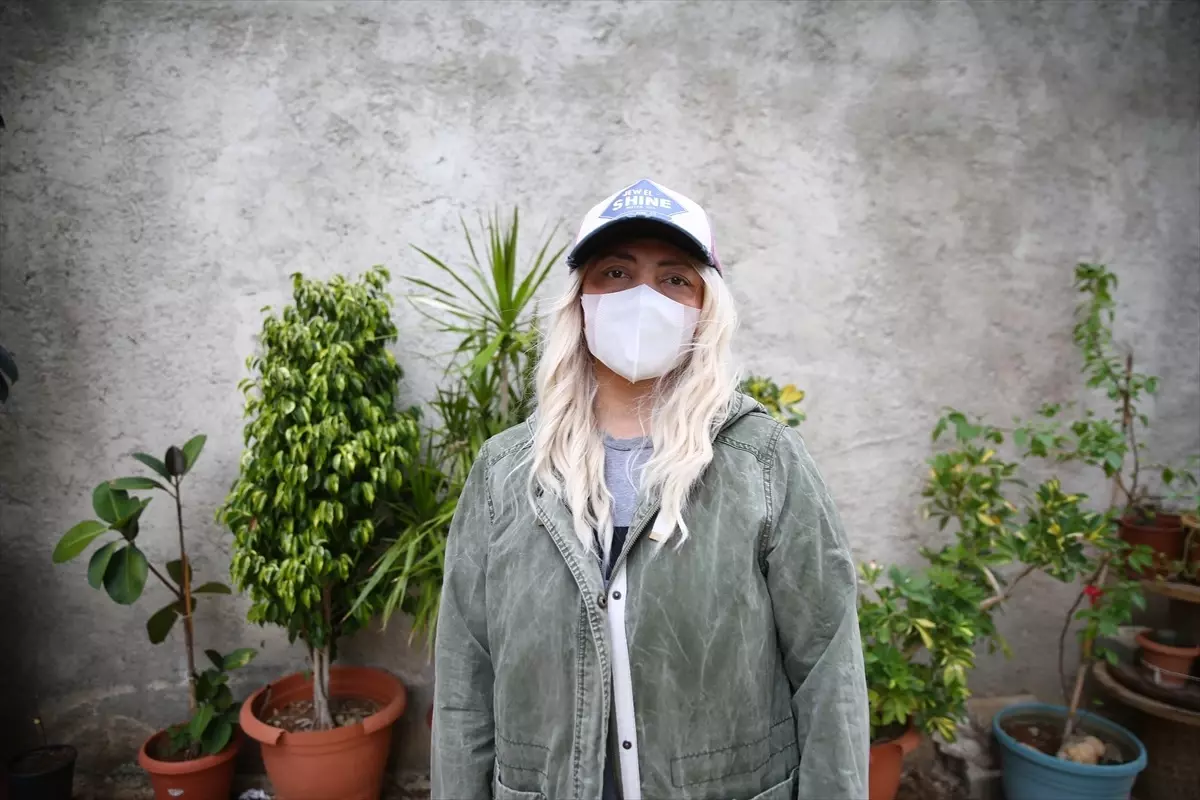 losemi teshisi alan sibel ozdemir uc tup kan bir hayat demek kvy1F18U.jpg