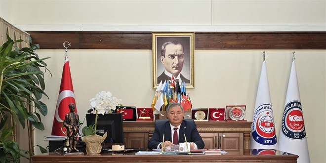 tuncay cengiz memur aclik ve yoksulluk siniri arasinda sikisti sjJaY4vJ.jpg