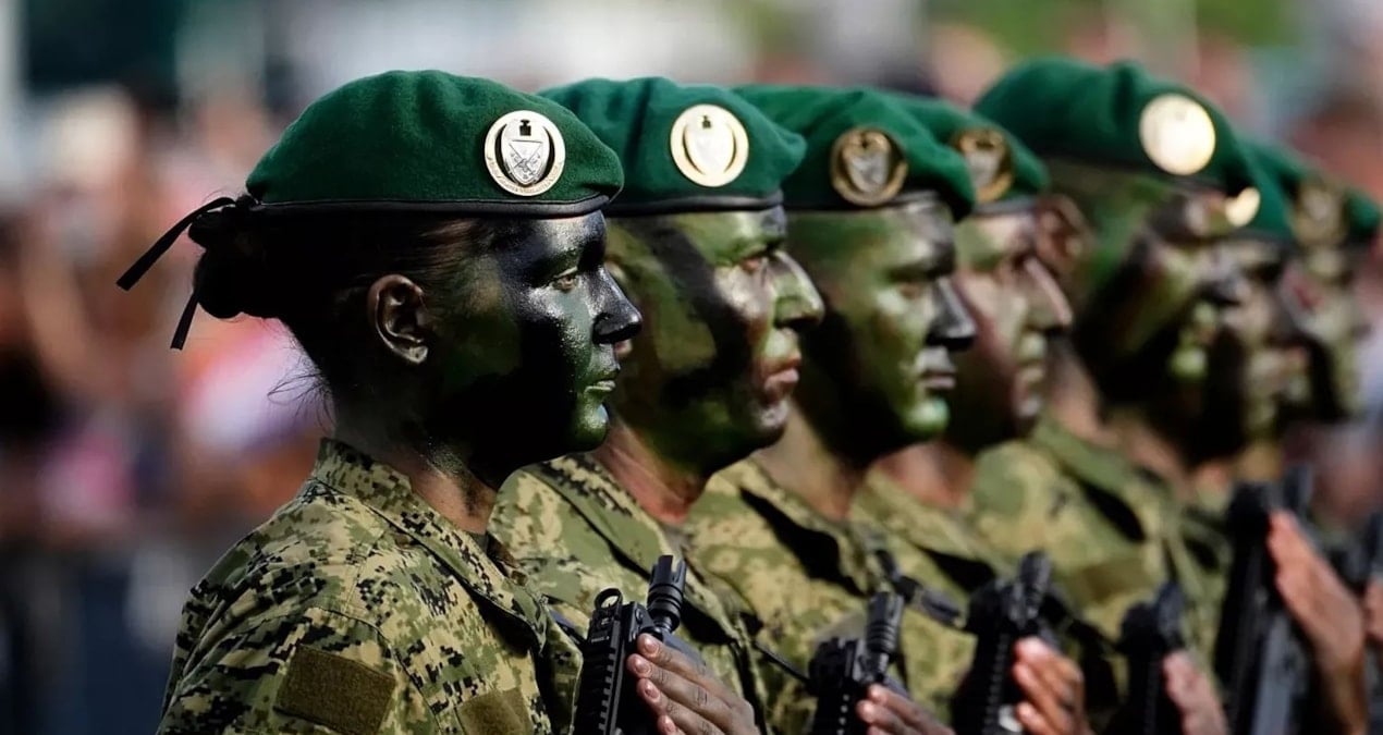 zorunlu askerligi geri getirdiler savas hazirligi basladi 8NtWsyvE.jpg