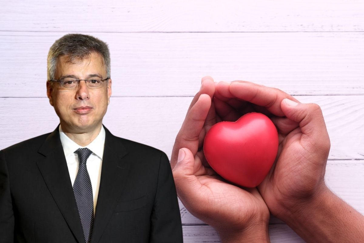 saglik bakani kemal memisoglu organ bagisinin onemine dikkat cekmek icin e nabizdan organlarini bagisladi rt2pacjG.jpg