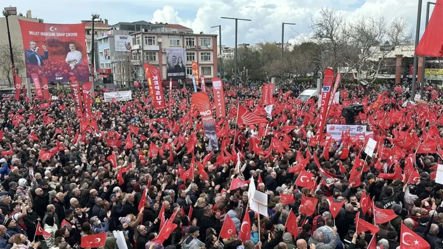 Özgür Özel: Milletimden Özür Diliyorum