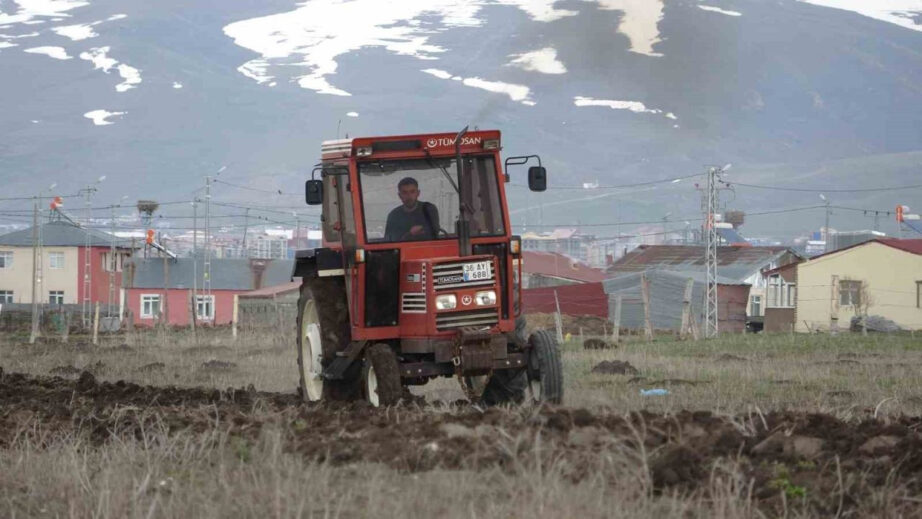 Ardahan’da Tarımda Ekim Sezonu Hareketlendi