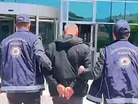 Bolu’da Otoyolda Durdurulan Kamyonda 10 Düzensiz Göçmen Ele Geçirildi