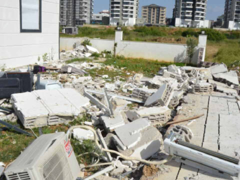 Doğalgaz Patlaması Panik Yarattı: Mahallede Deprem Korkusu