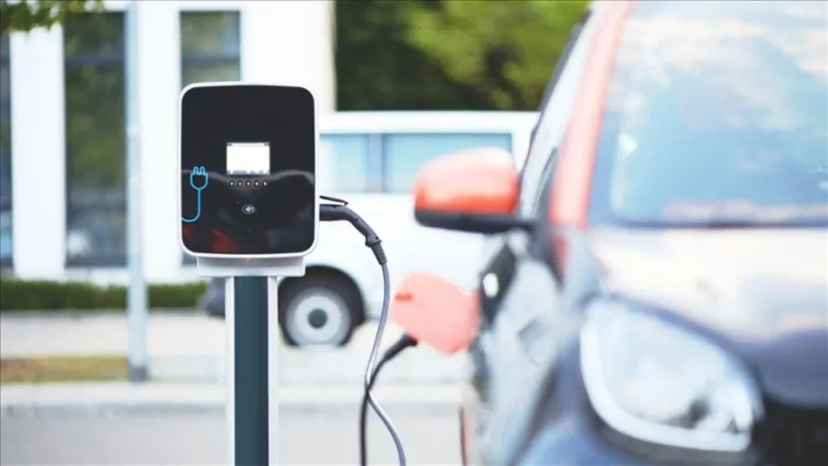 İstanbul’da İzin Almadan Araç Şarj Eden Doktora 840 Bin TL Kaçak Elektrik Cezası